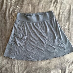 Title Nine Walk The Line Merino Wool Pull On Skirt Sz M Grey Blue Outdoor Hiking
